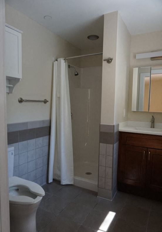 Sergeant House Bathroom Sample